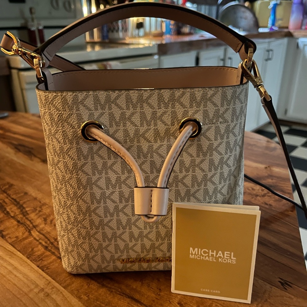 Authentic Michael Kors